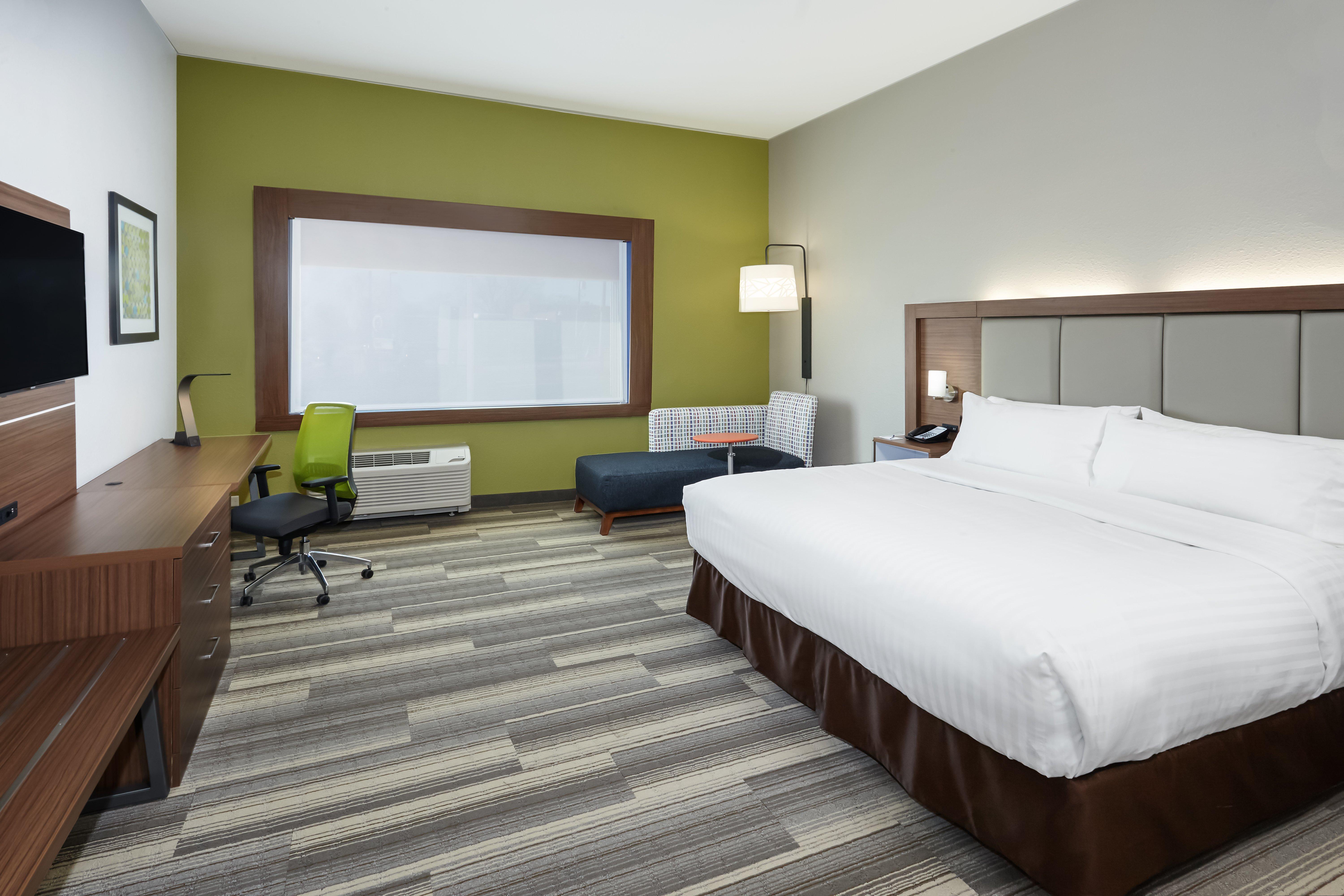 Holiday Inn Express & Suites Chicago North Shore - Niles By Ihg Экстерьер фото